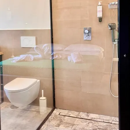 Luxe סורנטו